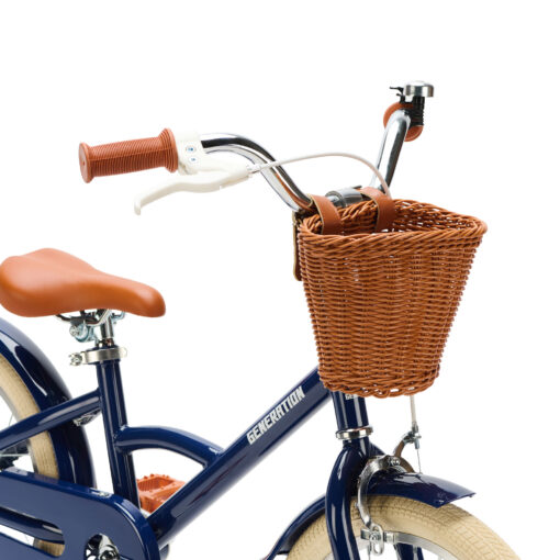 De Generation Classic 16 inch Blauw - Kinderfiets, biedt stijl, veiligheid, en comfort voor kinderen van 4-6 jaar. Inclusief zijwieltjes en eenvoudige montage. Bestel vandaag nog!