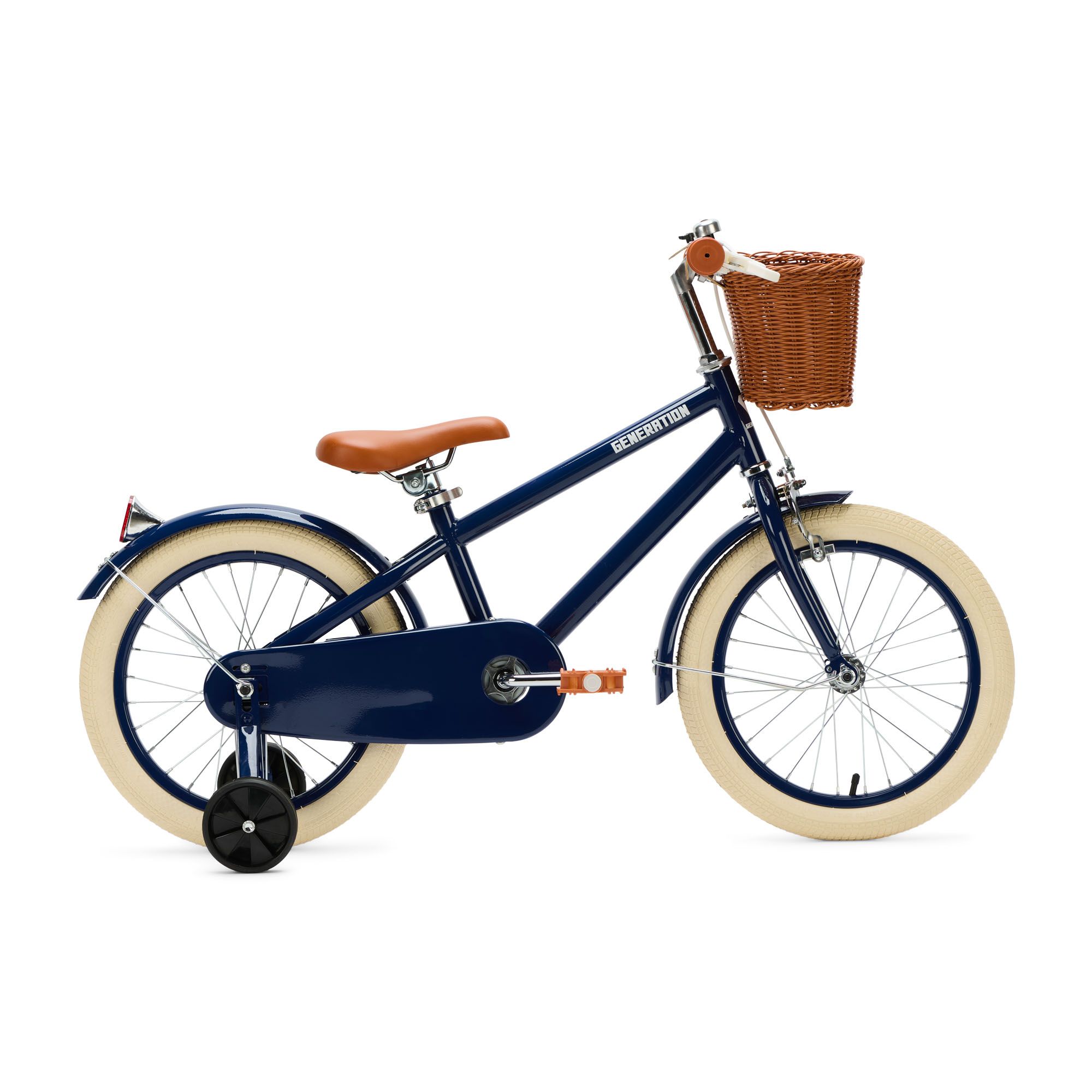 Generation Retro 16 inch Blauw – Kinderfiets met Mandje De Generation Retro 16 inch Blauw – Kinderfiets met mandje is perfect voor 4-6 jarigen, met stijlvol design, veilige remmen, en comfort. Inclusief zijwieltjes, ideaal voor een veilige en plezierige fietservaring.