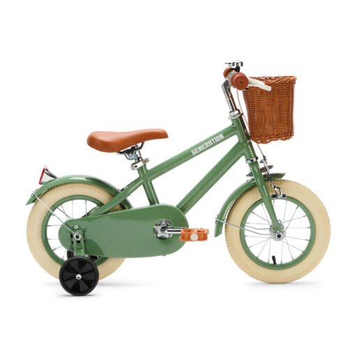 De Generation Retro 12 inch Groen – Kinderfiets met mandje is perfect voor 2-4 jarigen, met stijlvol design, veilige remmen, en comfort. Inclusief zijwieltjes, ideaal voor een veilige en plezierige fietservaring.
