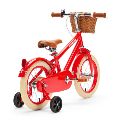 De Generation Retro 14 inch Rood – Kinderfiets met mandje is een stijlvolle vintage kinderfiets voor kinderen van 3 tot 5 jaar. Met stevige remmen, zijwieltjes en een handig mandje is deze fiets perfect voor de eerste echte fietservaringen.