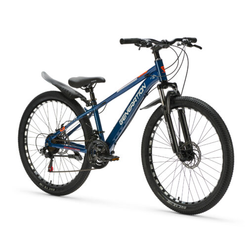 De Generation M-760 Mountainbike 26 inch – Blauw met spatborden is een stoere en robuuste fiets voor jonge avonturiers vanaf 9 jaar. Met 21 versnellingen, schijfremmen en een geveerde voorvork is deze mountainbike perfect voor ritten op zowel de weg als ruig terrein. Het sterke stalen frame en het sportieve blauwe design zorgen voor veiligheid, comfort en een coole uitstraling.