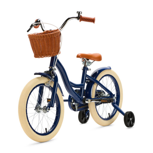 De Generation Blanco 16 inch Donkerblauw met mandje is een comfortabele en veilige kinderfiets met een speels en stijlvol design. Het stevige frame, de betrouwbare remmen en het handige mandje maken deze fiets perfect voor jonge kinderen die graag op pad gaan met hun eigen spulletjes.