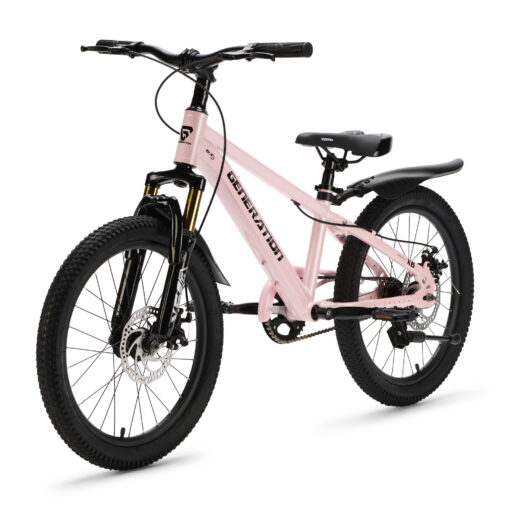 De Generation X6 20 inch Roze is een sportieve kinderfiets met een licht aluminium frame en krachtige schijfremmen. Ideaal voor kinderen van 6 tot 8 jaar die houden van een stoere mountainbike uitstraling, gecombineerd met veiligheid en comfort voor dagelijks gebruik.