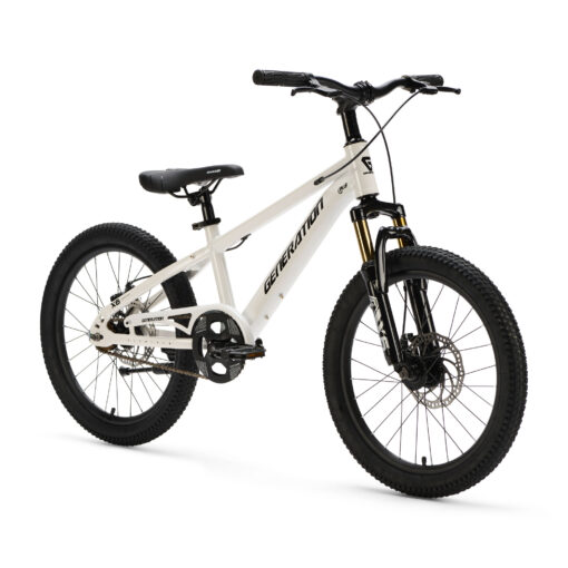 De Generation X6 20 inch Wit is een lichte en sportieve kinderfiets met aluminium frame en krachtige schijfremmen. Perfect voor kinderen van 6 tot 8 jaar die een stoere mountainbike look combineren met dagelijks fietsplezier.