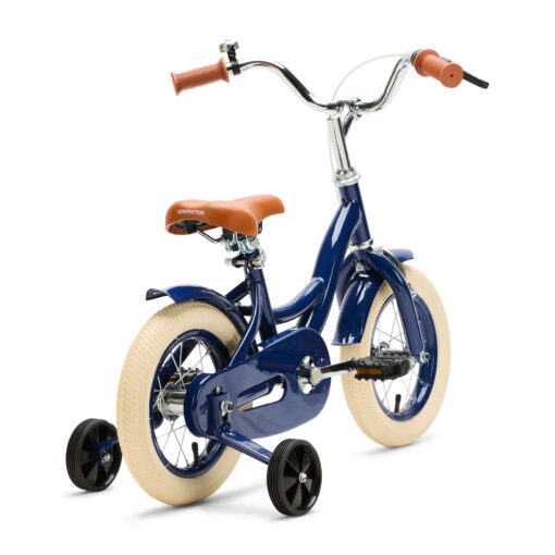 De Generation Blanco 12 inch blauwe kinderfiets is een stevige en stijlvolle eerste fiets voor kinderen van 2 tot 4 jaar. Voorzien van zijwieltjes, terugtraprem en handrem voor optimale veiligheid en controle.