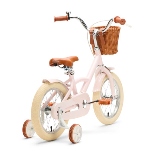 De Generation Classic 14 inch roze kinderfiets is een stijlvolle en veilige eerste fiets voor kinderen van 3 tot 5 jaar. Met zijwieltjes, terugtraprem en handrem, een stevig frame en een klassiek design met mandje.