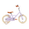 De Generation Classico 14 inch lila kinderfiets is een veilige en stijlvolle fiets voor kinderen van 3 tot 5 jaar. Met stevig frame, zijwieltjes en verstelbaar zadel biedt deze fiets comfort, stabiliteit en een klassieke uitstraling.