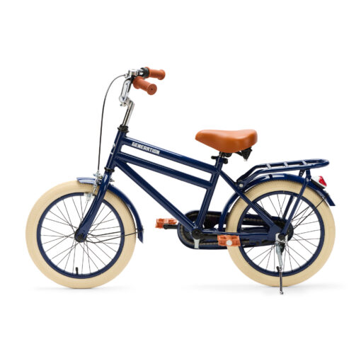 De Generation City 16 inch blauw is een stevige en lichte kinderfiets met zijwieltjes en standaard. Perfect voor kinderen die al kunnen fietsen, met een minimale zadelhoogte van 56 cm en een frisse uitstraling.