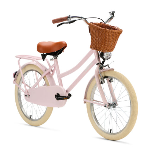 De Generation Transporter 20 inch Roze is een stijlvolle kinderfiets voor kinderen van ongeveer 6 tot 8 jaar. Uitgerust met een mandje, voor- en achterverlichting, terugtraprem, voorrem, fietsbel en standaard. Met een framemaat van 31 cm en een minimale zadelhoogte van 67 cm is deze fiets ideaal voor dagelijkse fietsavonturen.
