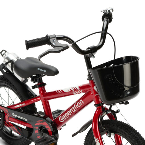 De Generation BMX 14 inch Rood is een stoere kinderfiets voor kinderen van ongeveer 3 tot 5 jaar. De fiets heeft een minimale zadelhoogte van 47 cm en een framemaat van 22,5 cm. Compleet met zijwieltjes, terugtraprem, mandje, drinkbeker, fietsbel en spatborden.