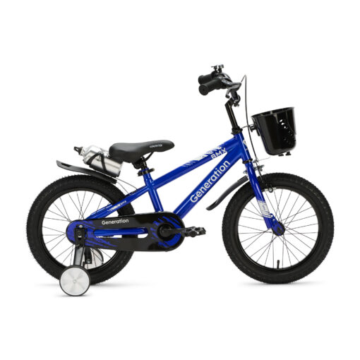 De Generation BMX 16 inch Blauw is een stoere kinderfiets voor kinderen van ongeveer 4 tot 6 jaar. De fiets heeft een framemaat van 24 cm en een minimale zadelhoogte van 51 cm. Compleet met zijwieltjes, terugtraprem, mandje, drinkbeker, fietsbel en spatborden.
